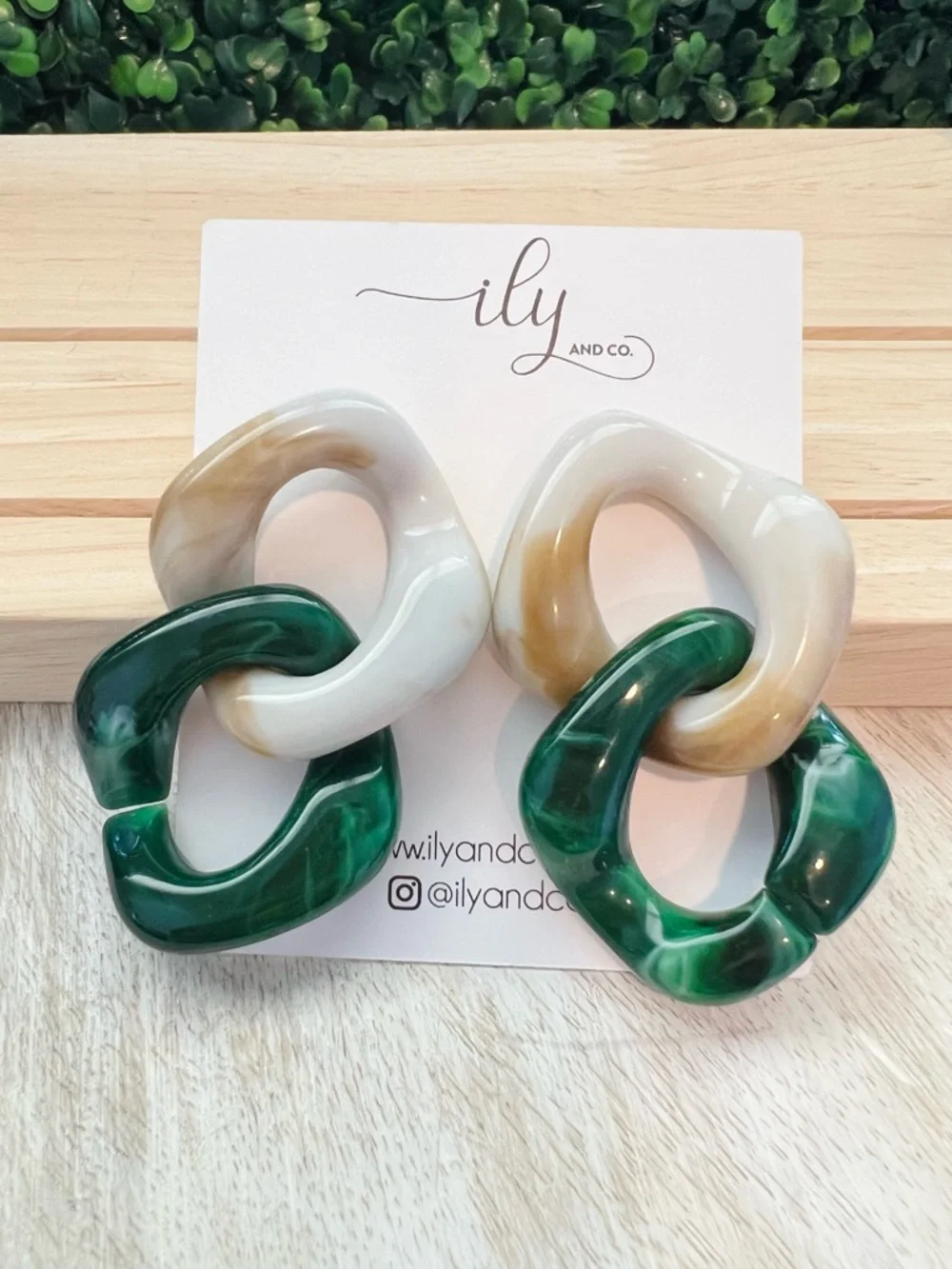 New Chunky Linked Resin Earrings in Cream and Forest Green | Lightweight